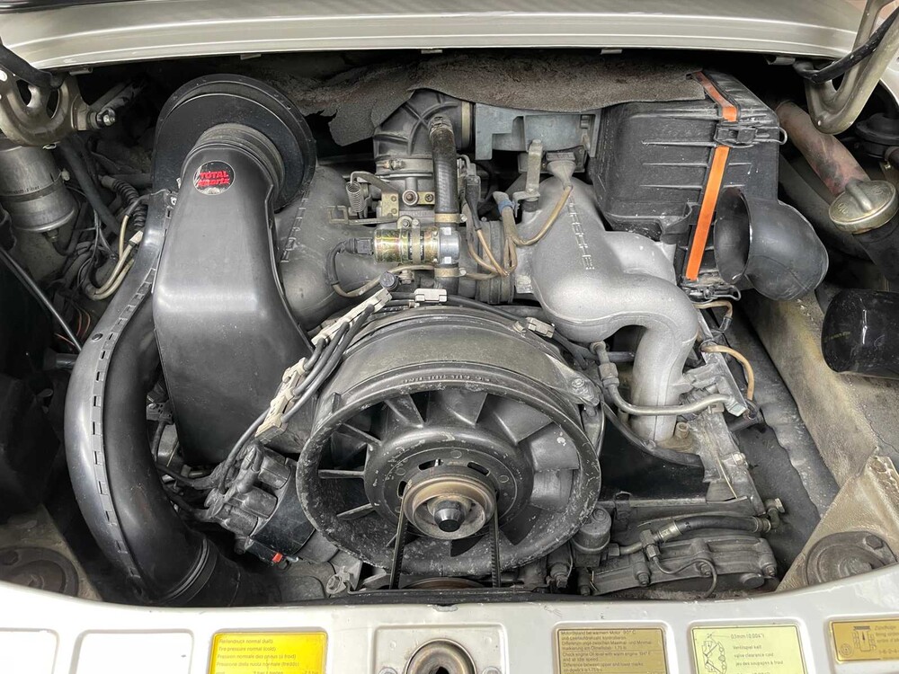 Porsche 911 3.2 Carrera 930 231pk 1984