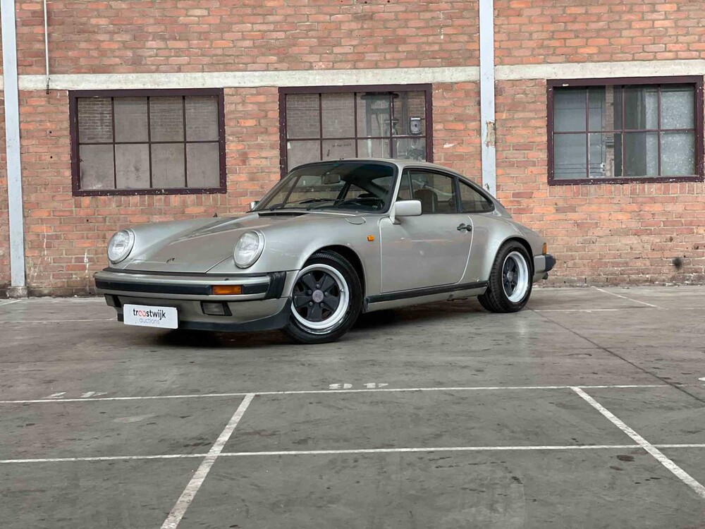 Porsche 911 3.2 Carrera 930 231PS 1984