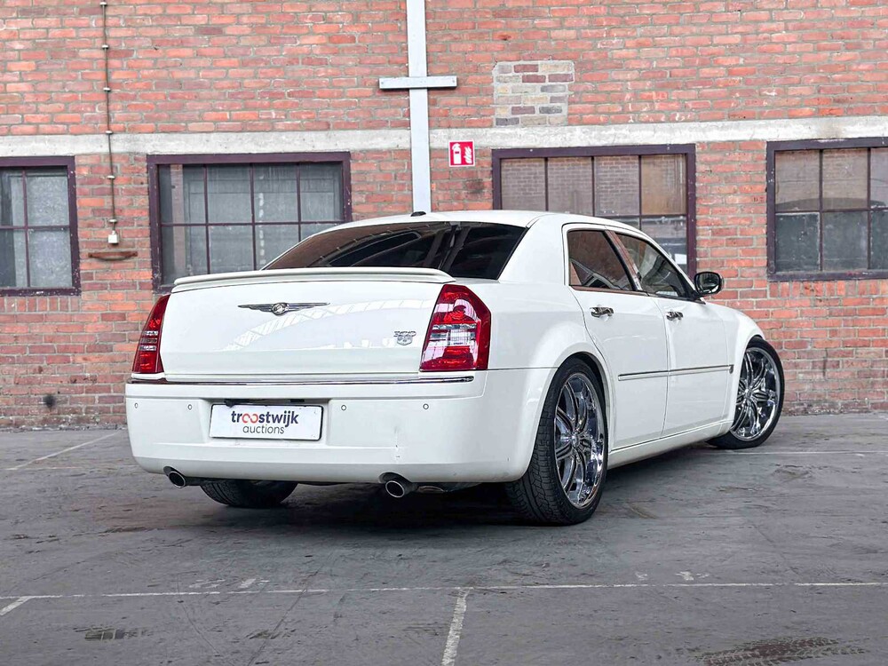 Chrysler 300C HEMI 5.7 V8 340pk 2006 Youngtimer
