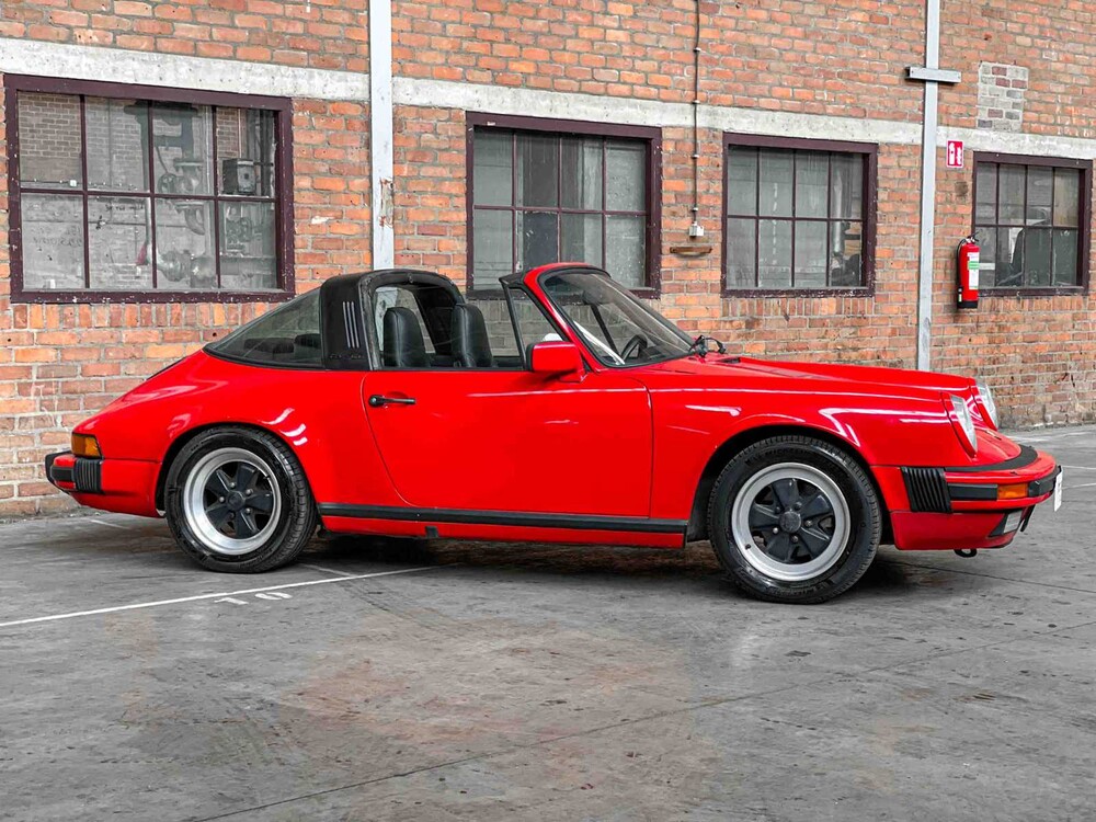 Porsche 911 Targa 3.2 Carrera 207pk 1985