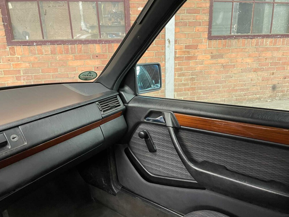 Mercedes-Benz 200 E 200-500 (W124) 136pk 1993, Z-803-BX