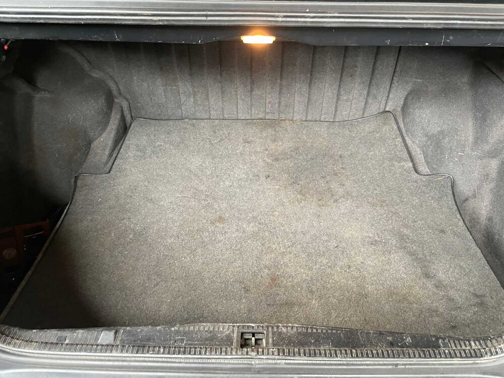 Mercedes-Benz 200 E 200-500 (W124) 136pk 1993, Z-803-BX