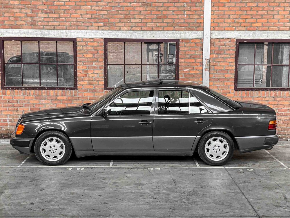 Mercedes-Benz 200 E 200-500 (W124) 136pk 1993, Z-803-BX