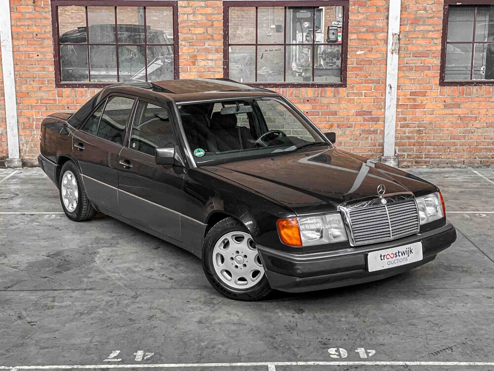 Mercedes-Benz 200 E 200-500 (W124) 136pk 1993, Z-803-BX