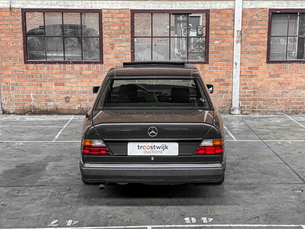 Mercedes-Benz 200 E 200-500 (W124) 136pk 1993, Z-803-BX