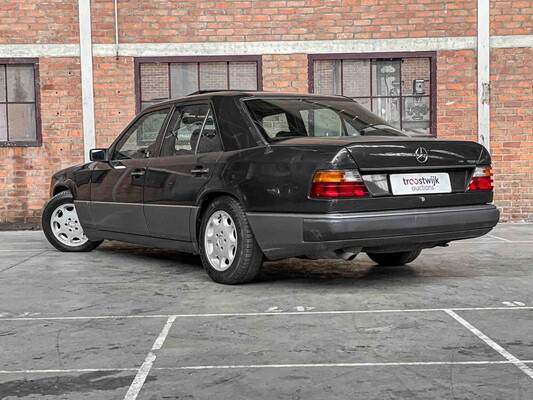 Mercedes-Benz 200 E 200-500 (W124) 136PS 1993, Z-803-BX
