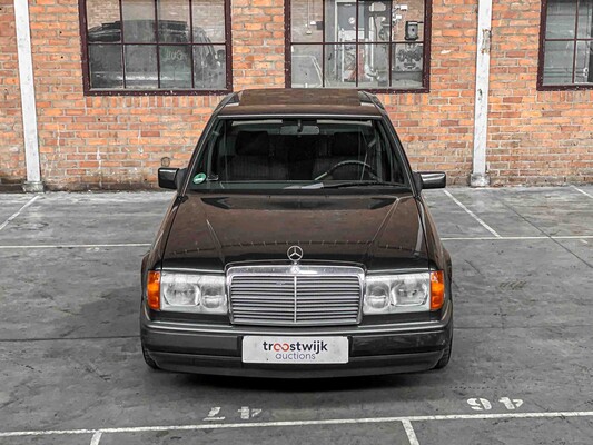 Mercedes-Benz 200 E 200-500 (W124) 136PS 1993, Z-803-BX
