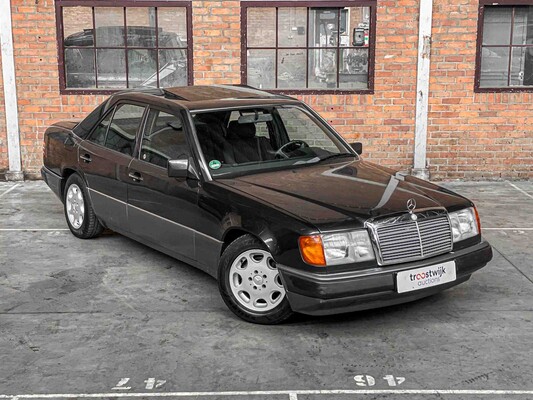 Mercedes-Benz 200 E 200-500 (W124) 136PS 1993, Z-803-BX