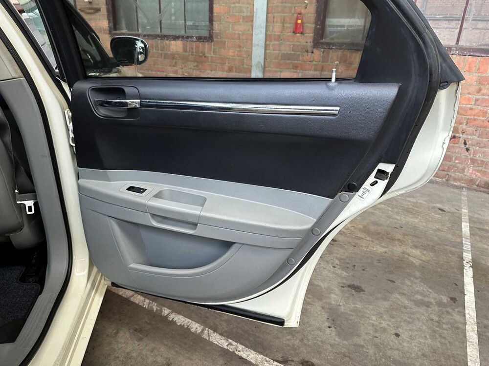 Chrysler 300C 3.5 V6 253pk 2006 Youngtimer