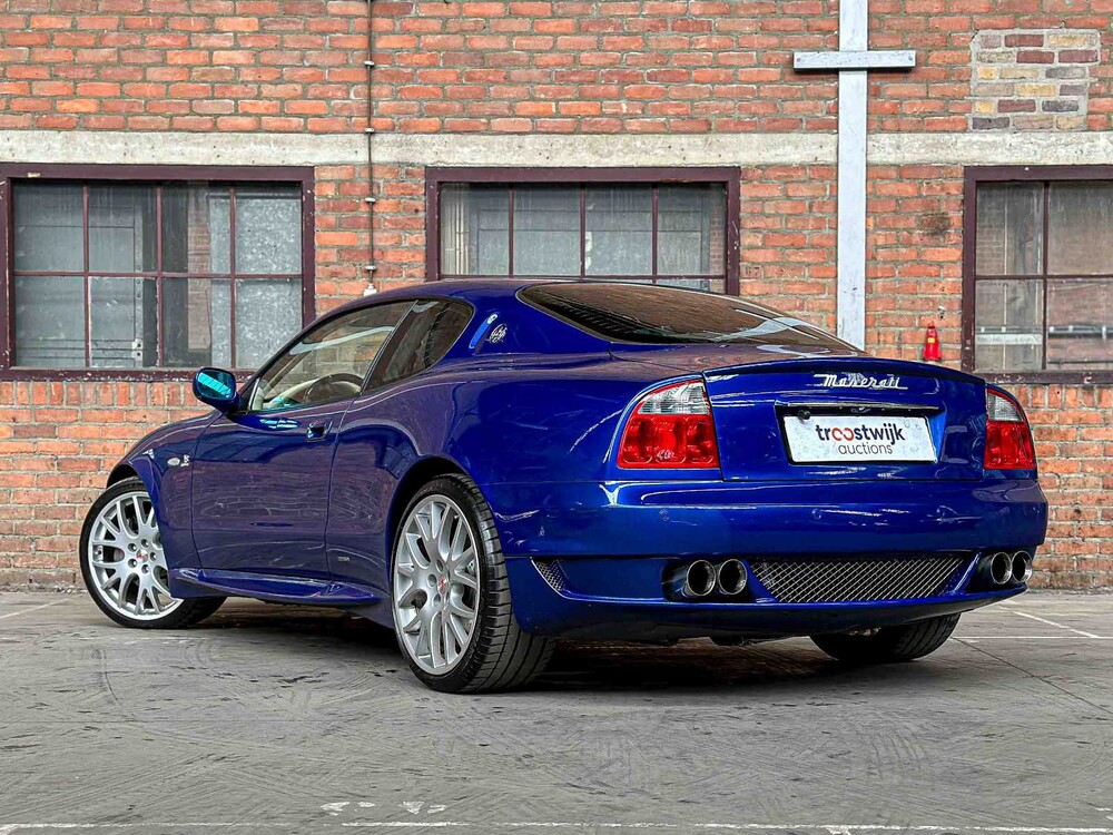 Maserati GranSport Coupé 4.2 V8 400pk 2005 Youngtimer