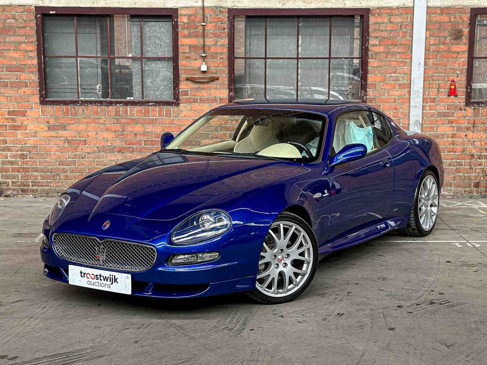 Maserati GranSport Coupé 4.2 V8 400pk 2005 Youngtimer