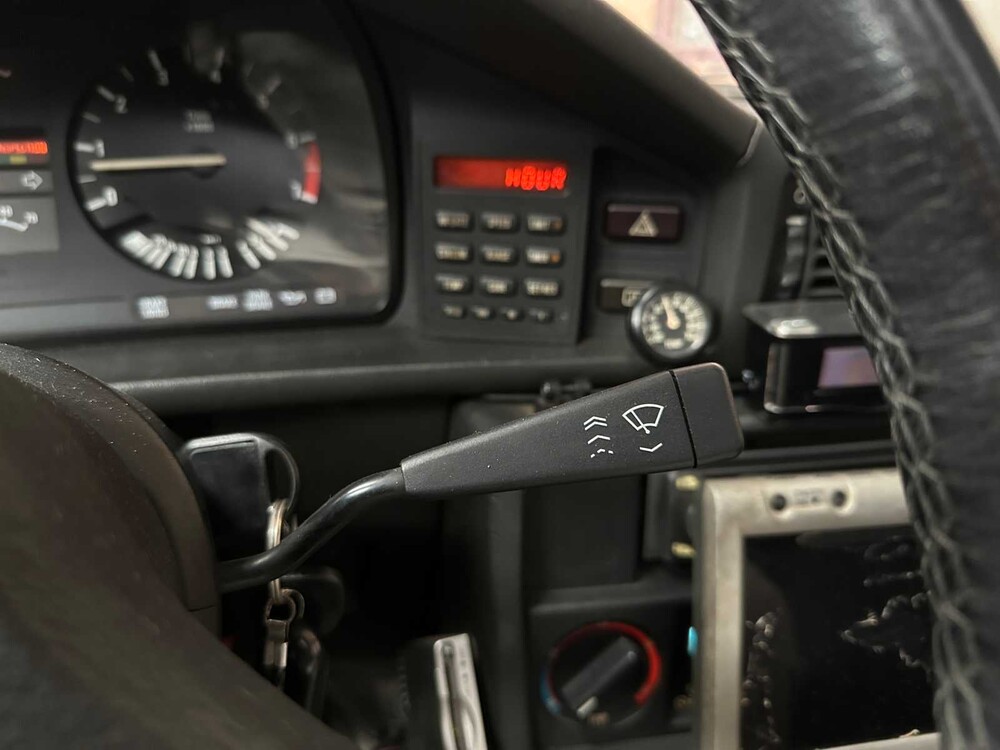 BMW M535i M-Sport E28 3.5 6L 218pk 1985 5-serie OLDTIMER