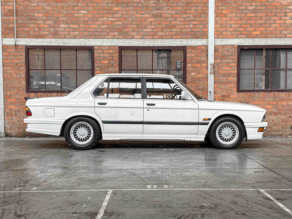 BMW M535i M-Sport E28 3.5 6L 218pk 1985 5-serie OLDTIMER