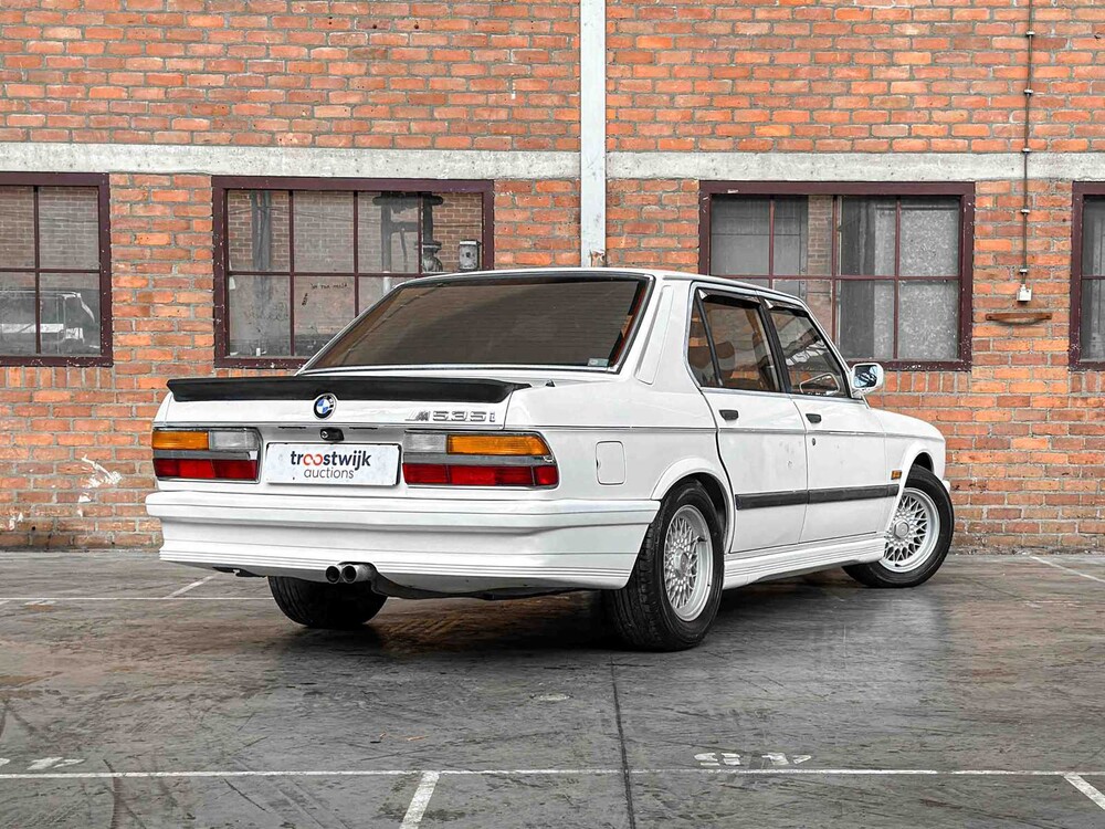BMW M535i M-Sport E28 3.5 6L 218pk 1985 5-serie OLDTIMER