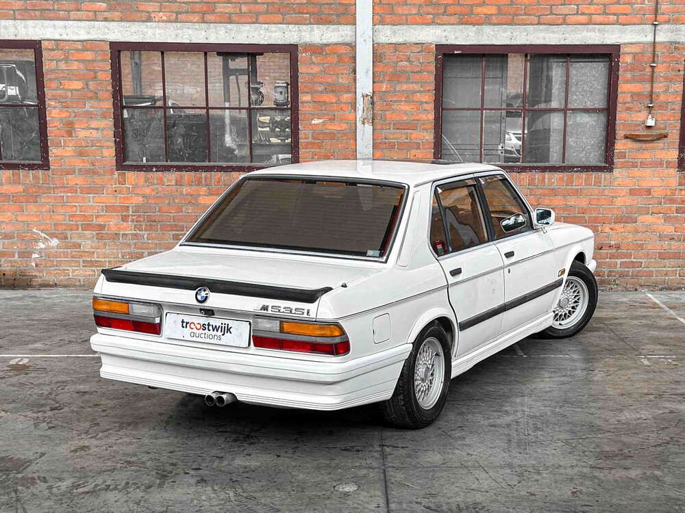 BMW M535i M-Sport E28 3.5 6L 218pk 1985 5-serie OLDTIMER