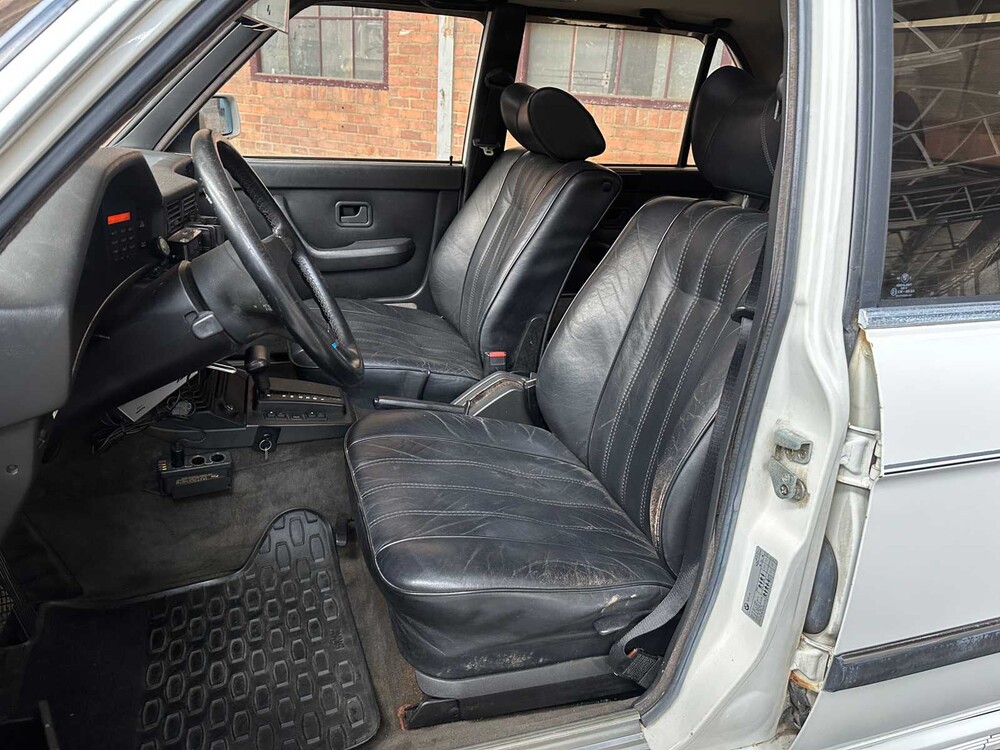 BMW M535i M-Sport E28 3.5 6L 218pk 1985 5-serie OLDTIMER