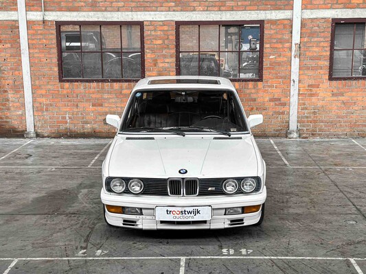 BMW M535i M-Sport E28 3.5 6L 218PS 1985er 5er CLASSIC