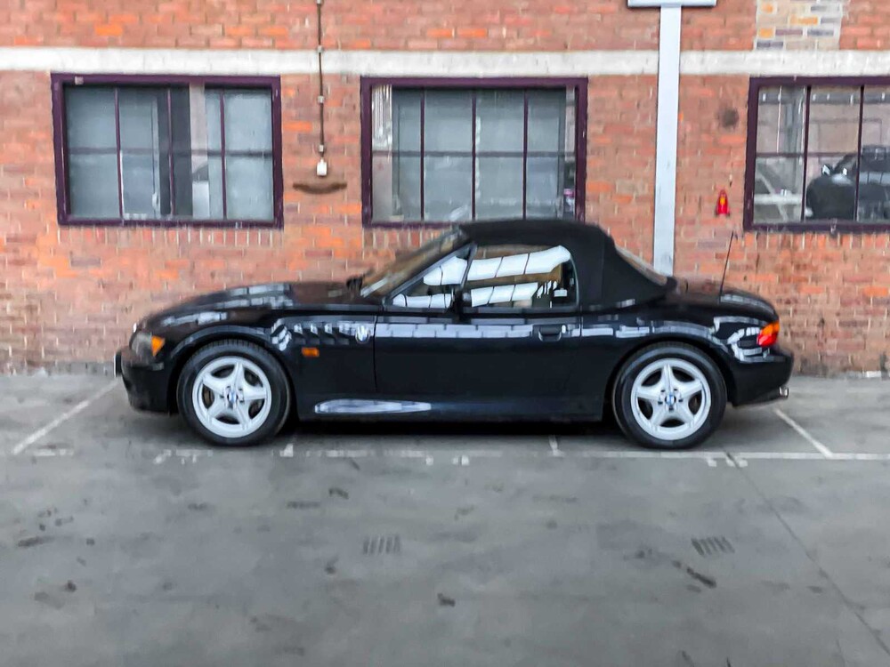 BMW Z3 Roadster 1.8 116pk 1997, 63-SB-KV