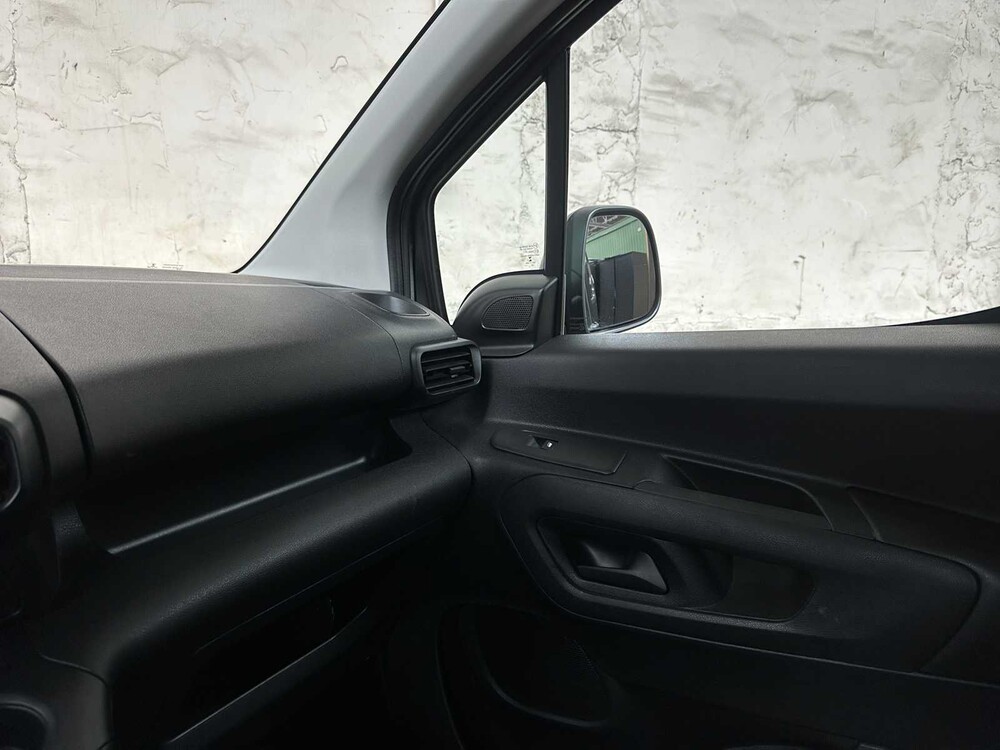 Toyota PROACE CITY 1.5 Profession. Long 131pk 2020, VHL-56-G