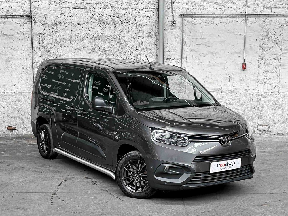 Toyota PROACE CITY 1.5 Profession. Long 131pk 2020, VHL-56-G