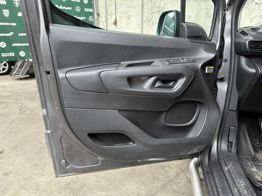 Toyota PROACE CITY 1.5 Profession. Long 131hp 2020, VHL-56-G