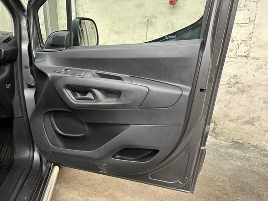 Toyota PROACE CITY 1.5 Profession. Long 131hp 2020, VHL-56-G