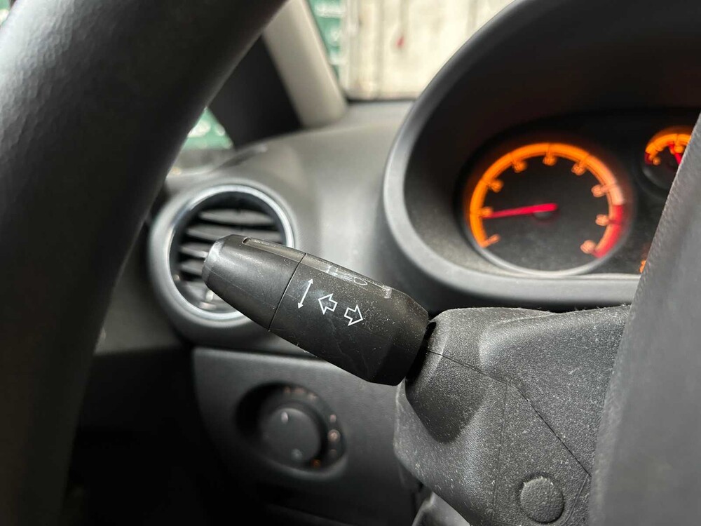 Opel Corsa 1.0-12V Essentia 60pk 2008, 46-ZK-BN