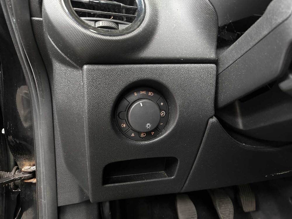 Opel Corsa 1.0-12V Essentia 60pk 2008, 46-ZK-BN