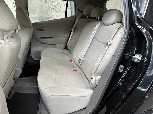 Nissan LEAF Base 24 kWh 2012, 20-ZDD-3
