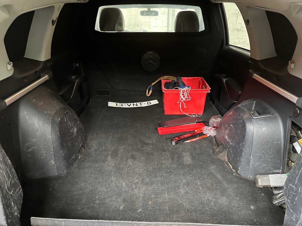 Citroen C-Crosser 2.2 HDiF Dynamique 156pk 2008, 13-VNT-8