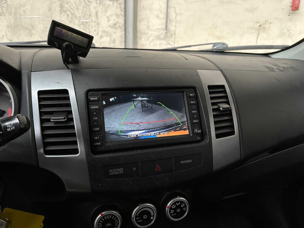 Citroen C-Crosser 2.2 HDiF Dynamique 156pk 2008, 13-VNT-8