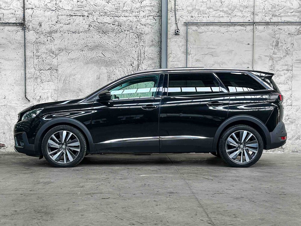 Peugeot 5008 1.2 PureTech Allure 131hp 2018, SN-451-R
