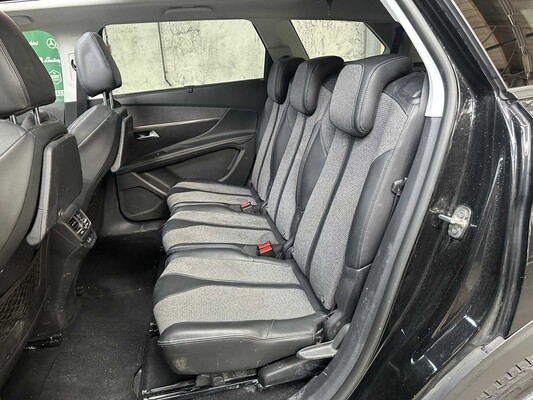 Peugeot 5008 1.2 PureTech Allure 131pk 2018, SN-451-R