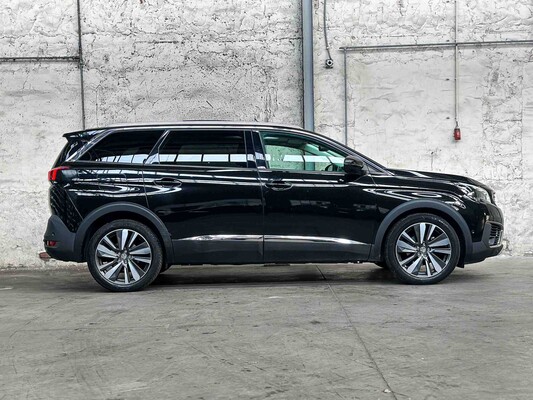 Peugeot 5008 1.2 PureTech Allure 131pk 2018, SN-451-R