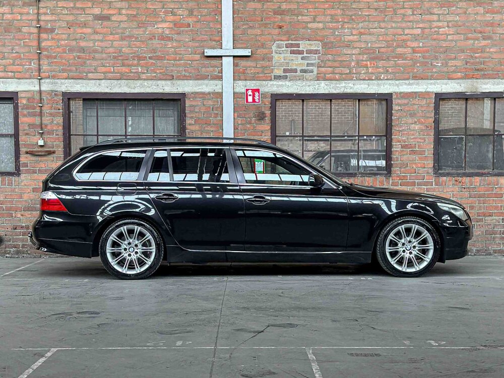 BMW 525i Touring Executive 218pk 2009 5-serie E61, 02-LRN-4