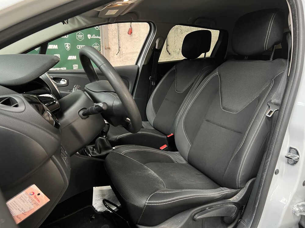 Renault Clio Estate 0.9 TCe Zen 90pk 2018, TN-529-B