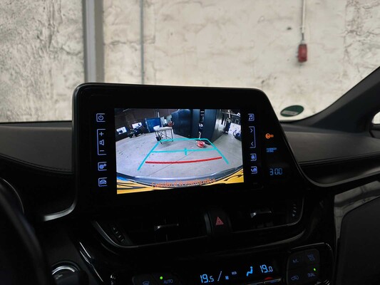 Toyota C-HR 1.2 Dynamic 116hp 2017, NS-334-V