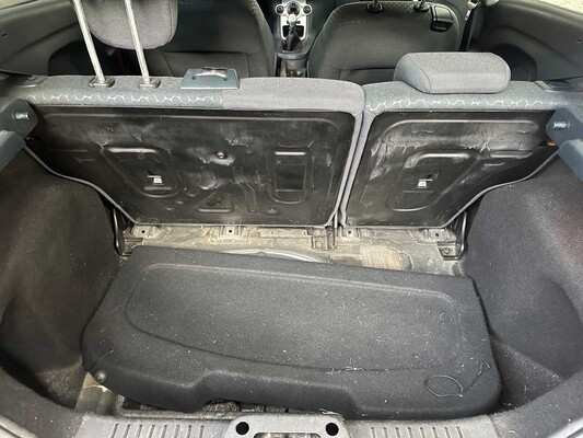 Ford Fiesta 1.6 Ghia 120hp 2010, R-735-PH