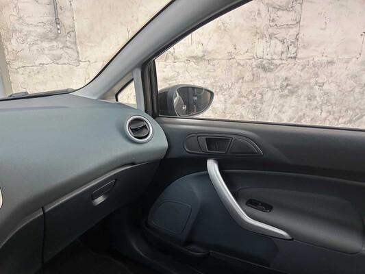 Ford Fiesta 1.6 Ghia 120hp 2010, R-735-PH