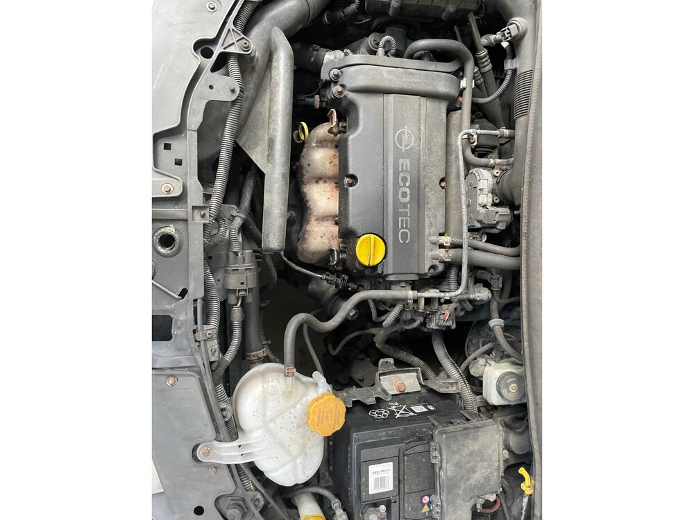 Opel Corsa 1.2-16V Enjoy 80pk 2008, 39-ZF-TL