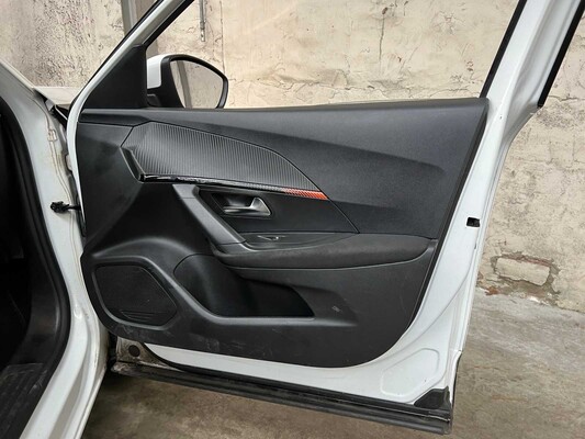 Peugeot 2008 1.2 PureTech Active 101hp 2022, N-304-TX