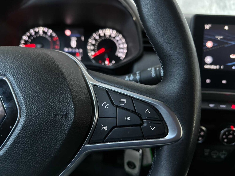 Renault Clio 1.0 TCe Business 91pk 2022, N-633-TV