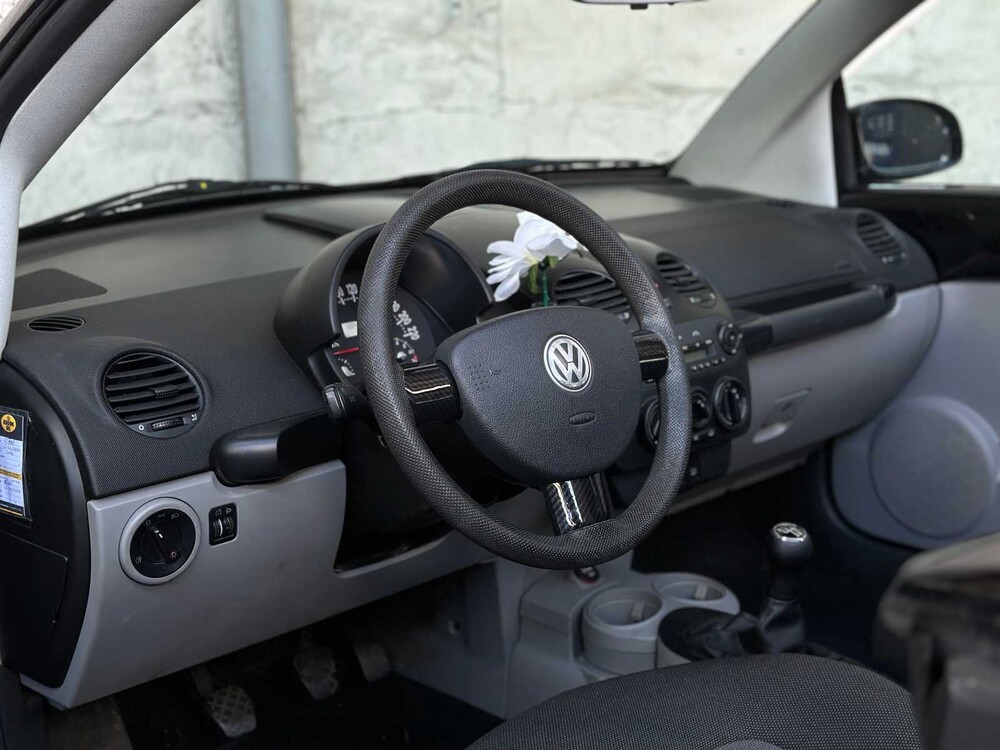 Volkswagen New Beetle Cabriolet 1.6 102PS 2003, 75-GNV-4