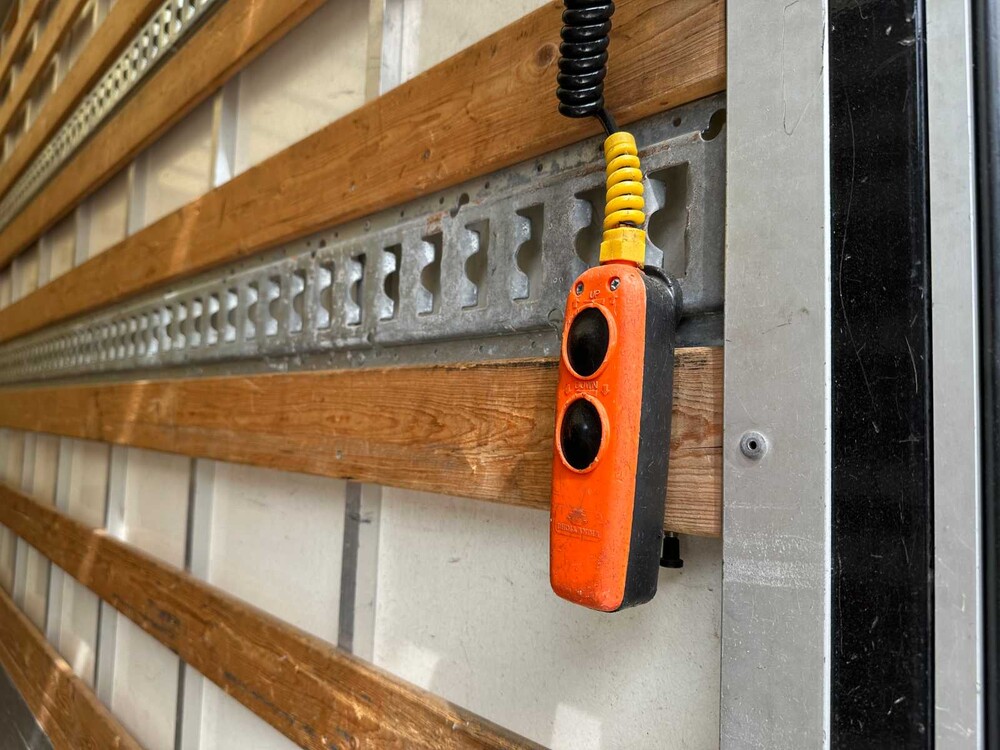 Volkswagen Crafter 35 2.0 TDI L4 EL Highline 177pk 2018, V-106-NZ Bedrijfswagen