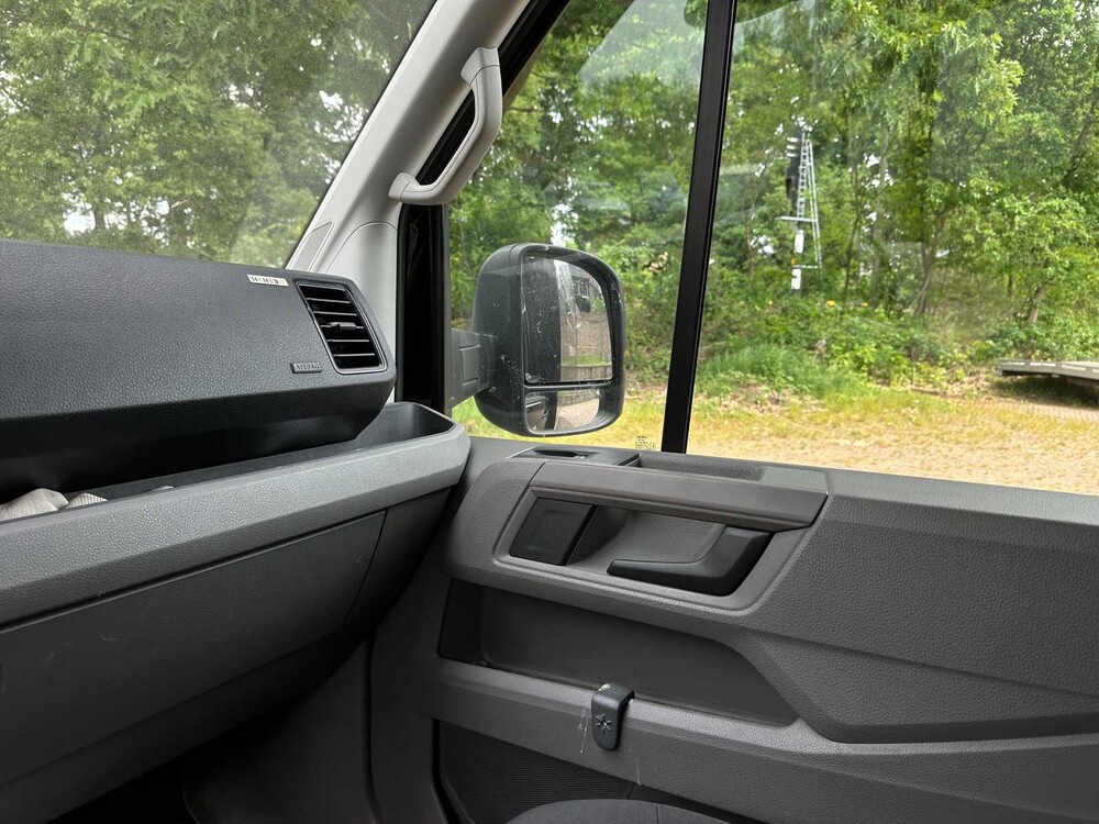 Volkswagen Crafter 35 2.0 TDI L4 EL Highline 177pk 2018, V-106-NZ Bedrijfswagen