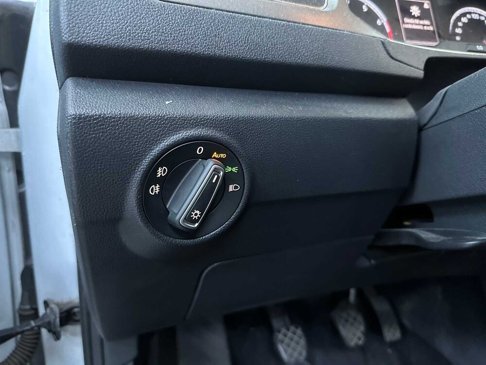 Volkswagen T-Roc 1.0 TSI Style Bns 116pk 2020, H-501-NF