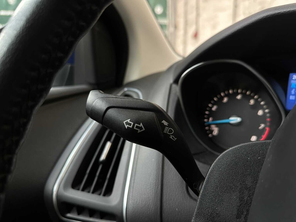 Ford Focus Wagon 1.0 EcoB. Edit. Plus 125pk 2014, 2-XLH-94