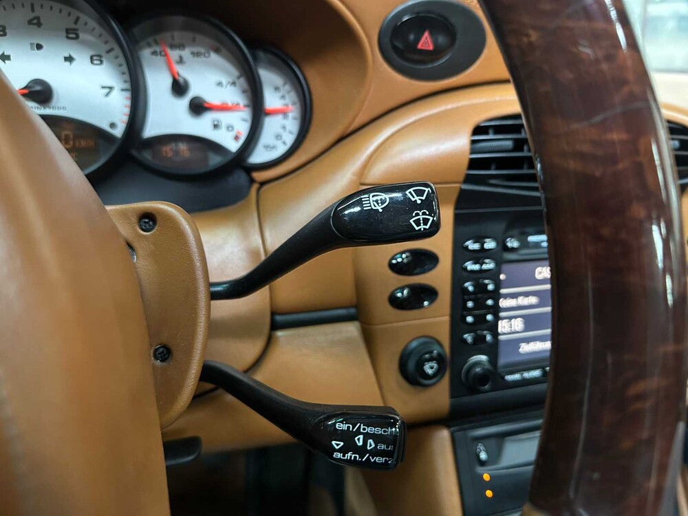 Porsche 911 3.4 Coupé Carrera 4 996 Millennium Edition -Manual- 300pk 1999, 54-NL-KF Youngimer