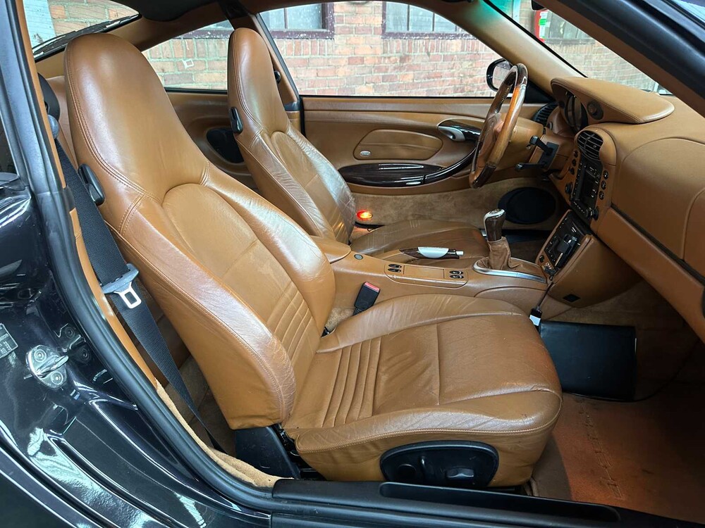 Porsche 911 3.4 Coupé Carrera 4 996 Millennium Edition -Manual- 300pk 1999, 54-NL-KF Youngimer