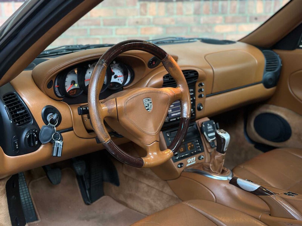 Porsche 911 3.4 Coupé Carrera 4 996 Millennium Edition -Manual- 300pk 1999, 54-NL-KF Youngimer